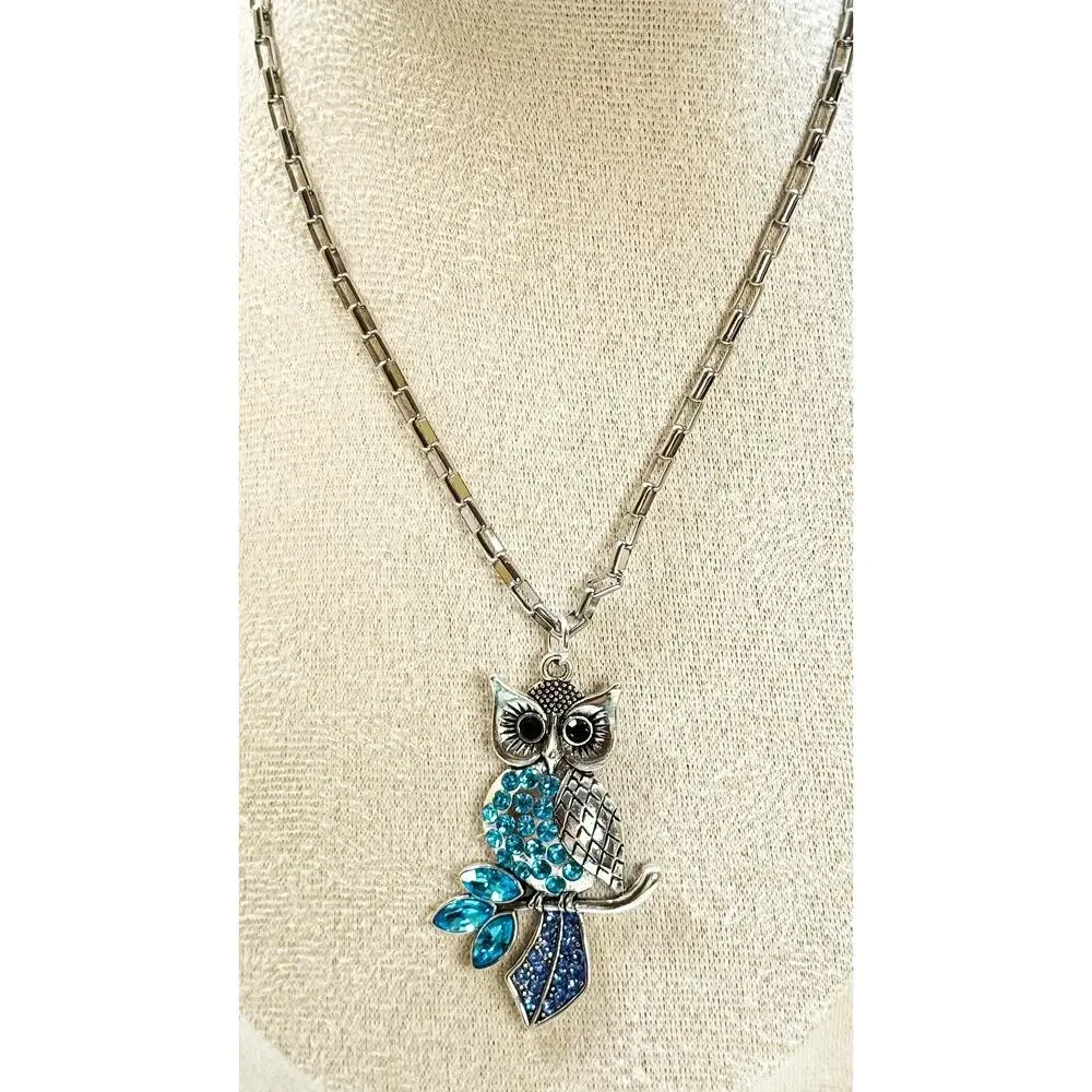 Blue Rhinestone Owl Pendant Necklace Silver Tone 22